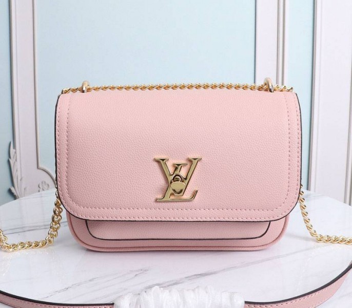Replica Louis Vuitton Lockme Chain PM Bag