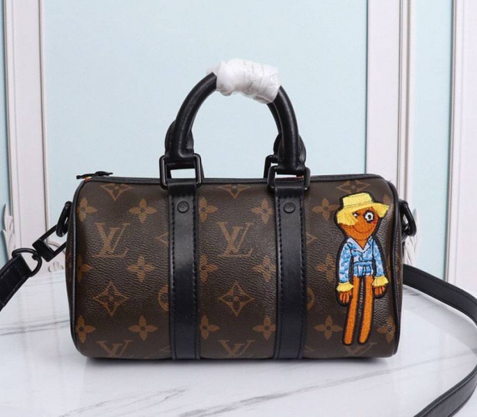 Replica Louis Vuitton Monogram Canvas Mens Zoooom With Friends Nano Keepall Travel Bag